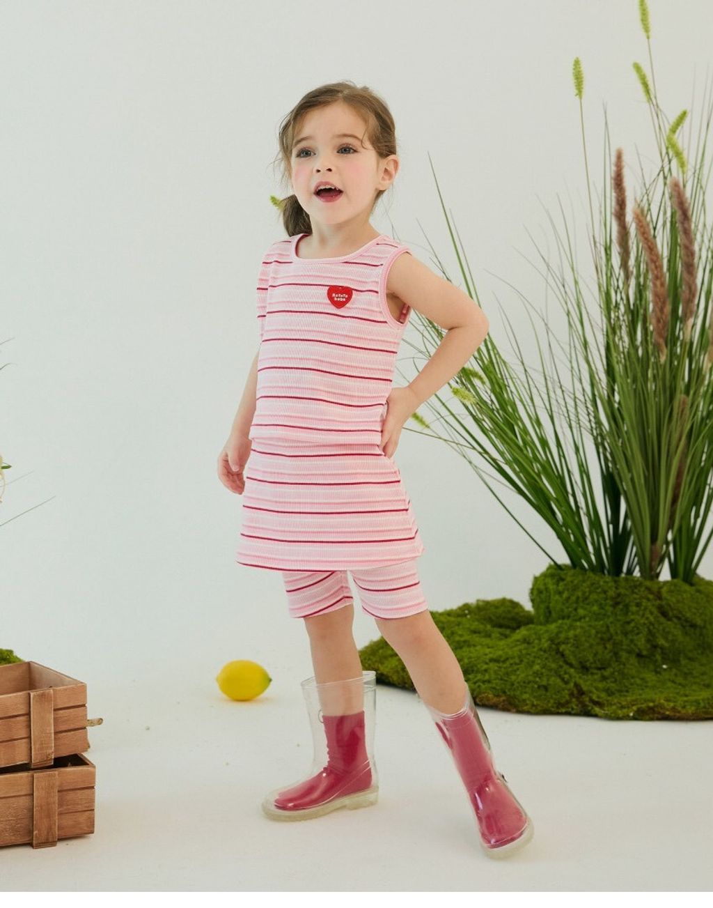 LINE_ALBUM_Rototo 26夏_260407_39