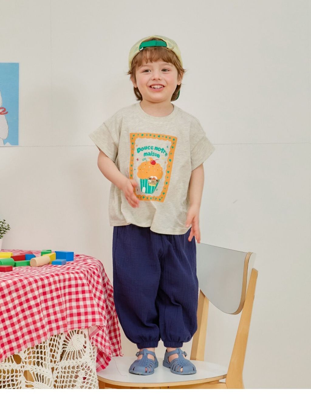 LINE_ALBUM_Rototo 26夏_260407_28