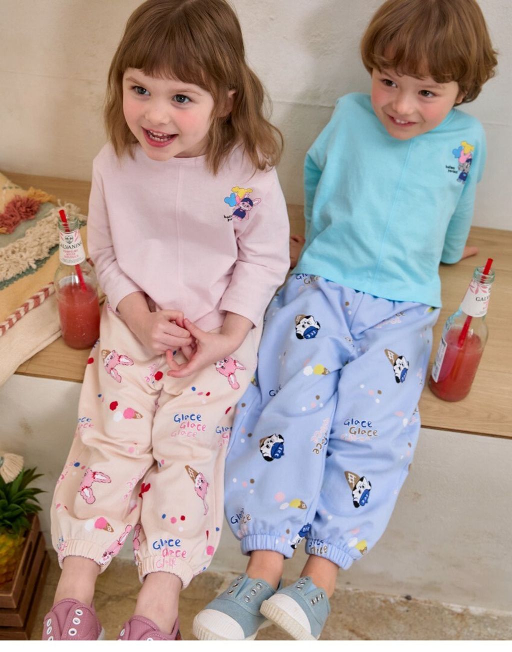 LINE_ALBUM_Rototo 26夏_260407_21