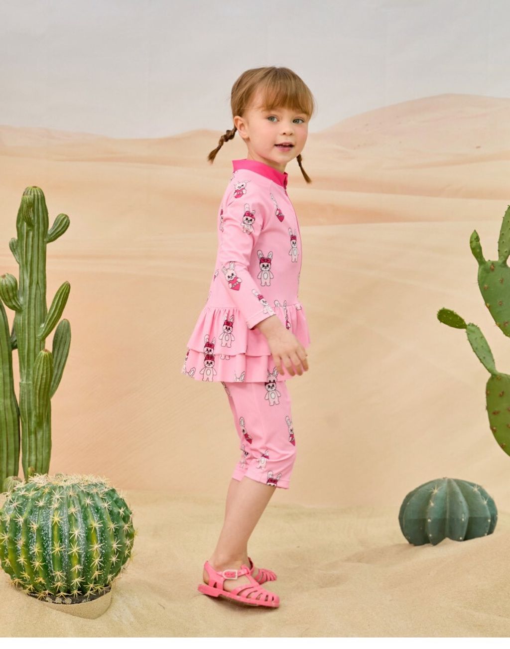 LINE_ALBUM_Rototo 26夏_260407_5