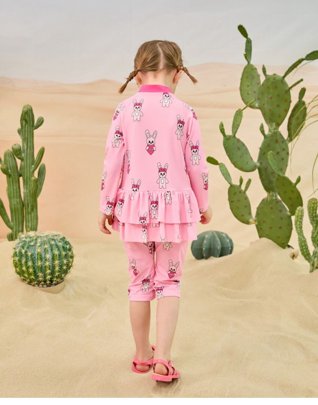 LINE_ALBUM_Rototo 26夏_260407_6