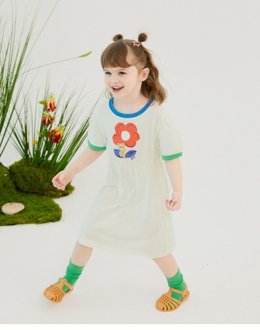 LINE_ALBUM_Rototo-3_260407_64