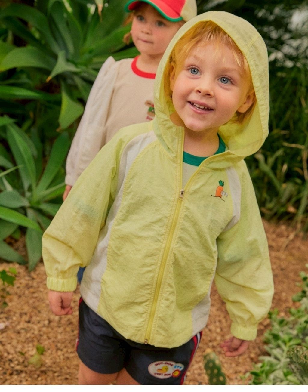 LINE_ALBUM_Rototo-3_260407_34