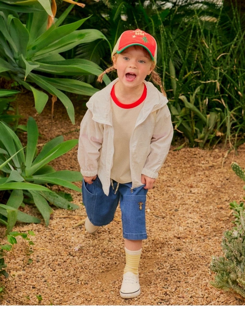 LINE_ALBUM_Rototo-3_260407_29