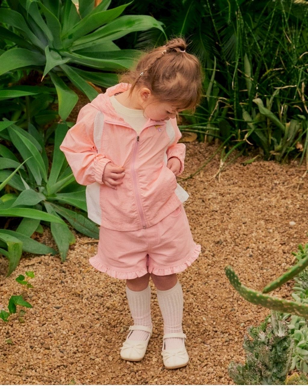 LINE_ALBUM_Rototo-3_260407_32