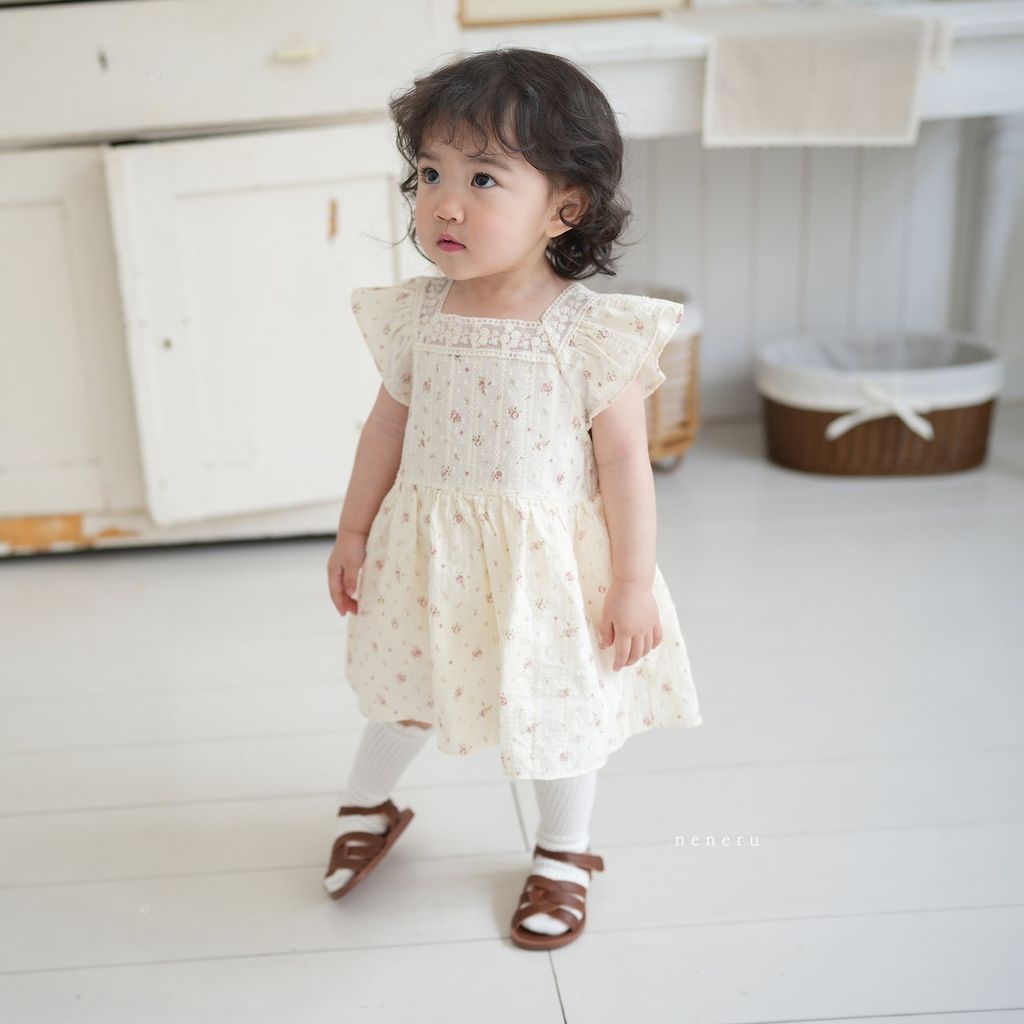 _iZKOW0.ETJLgKxbTOA_4