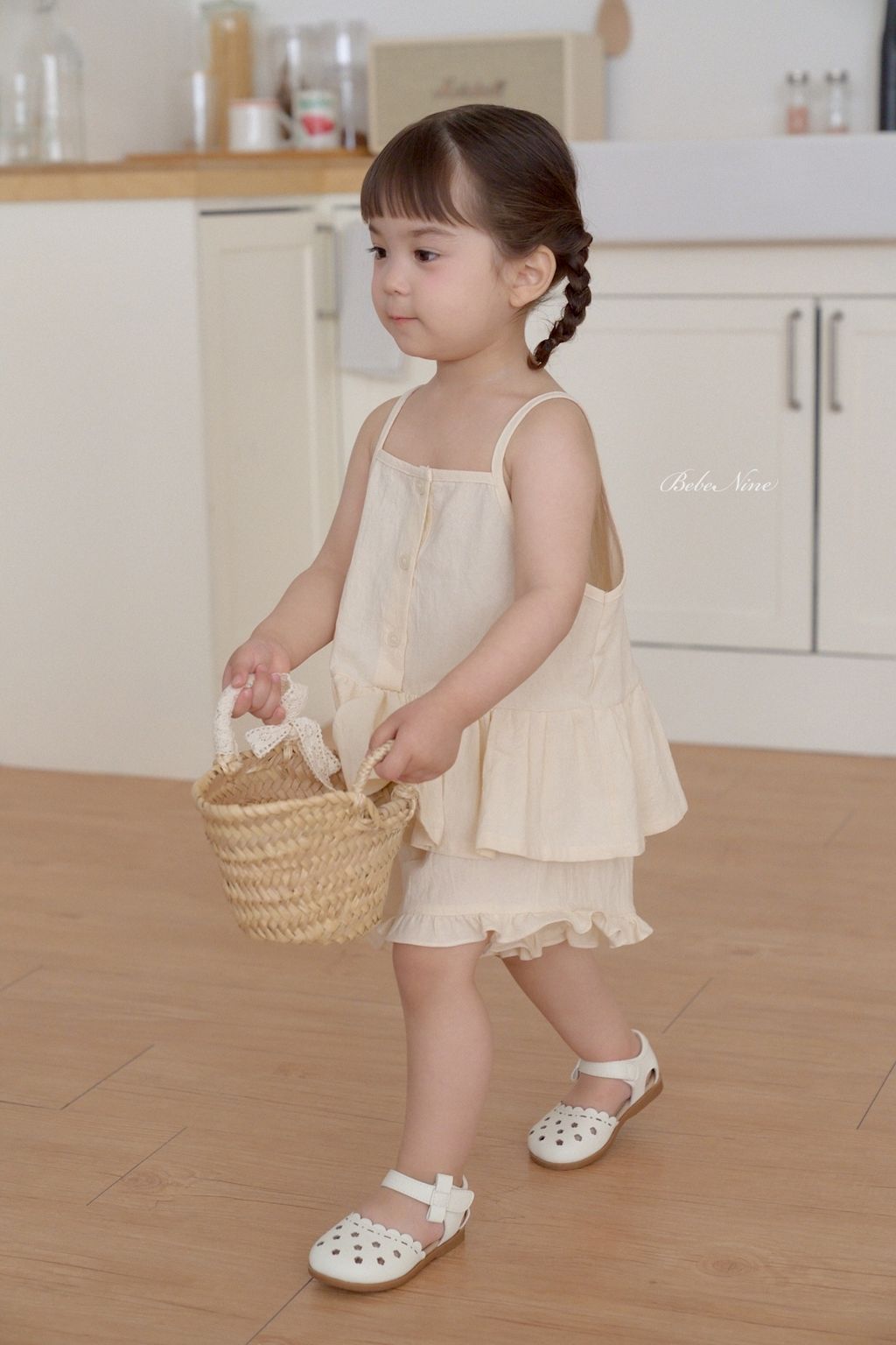 LINE_ALBUM_bebenine３_260423_14