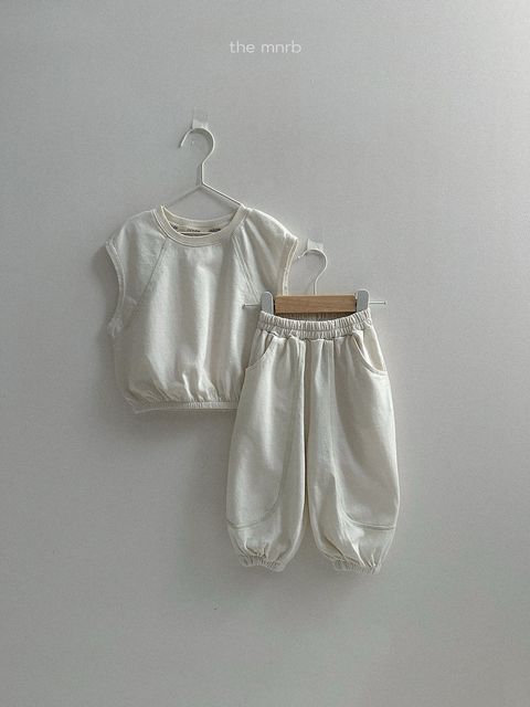 LINE_ALBUM_minirobe_260428_21