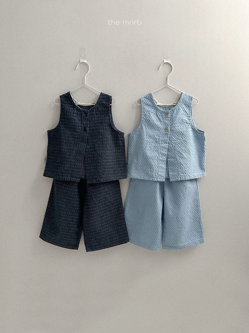 LINE_ALBUM_minirobe_260428_54