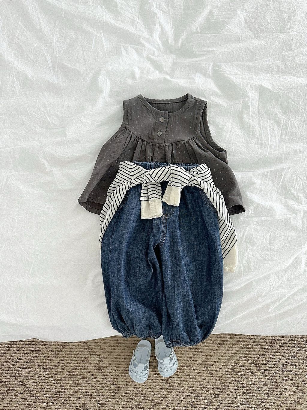 LINE_ALBUM_minirobe_260428_86