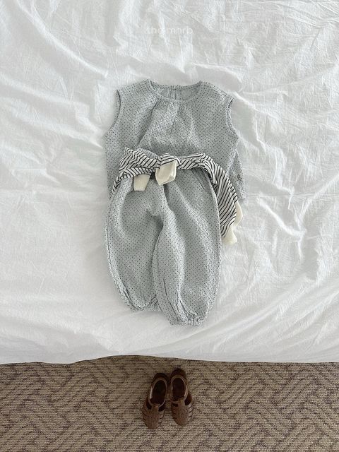 LINE_ALBUM_minirobe_260428_113