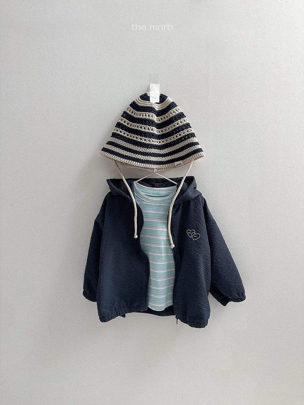 LINE_ALBUM_minirobe_260428_121