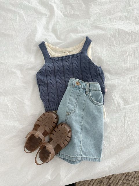 LINE_ALBUM_minirobe_260428_134