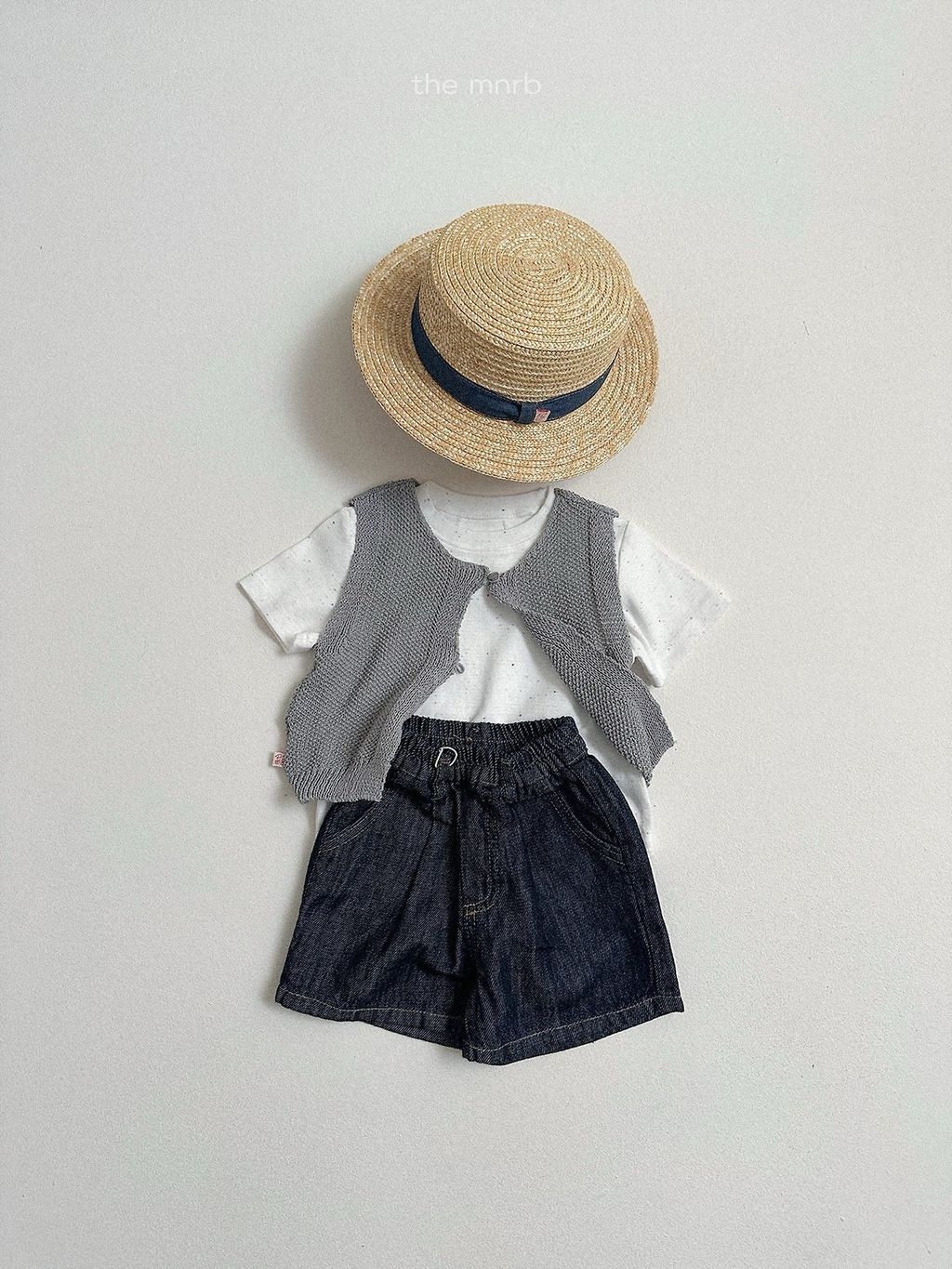 LINE_ALBUM_minirobe_260428_143