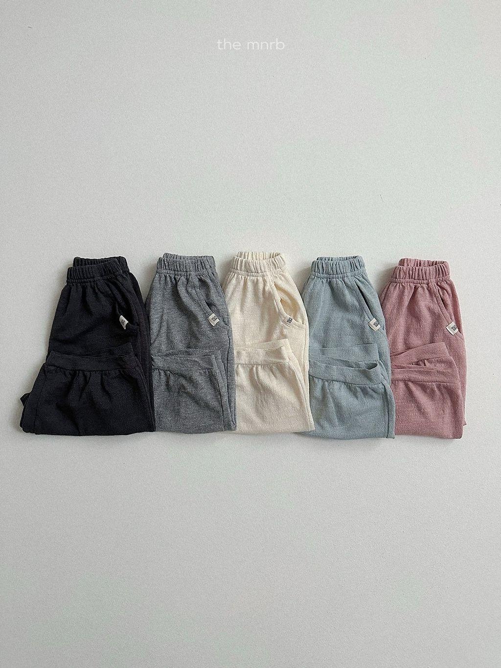 LINE_ALBUM_minirobe_260428_102