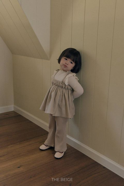 LINE_ALBUM_the biege 26秋（完成_260803_26