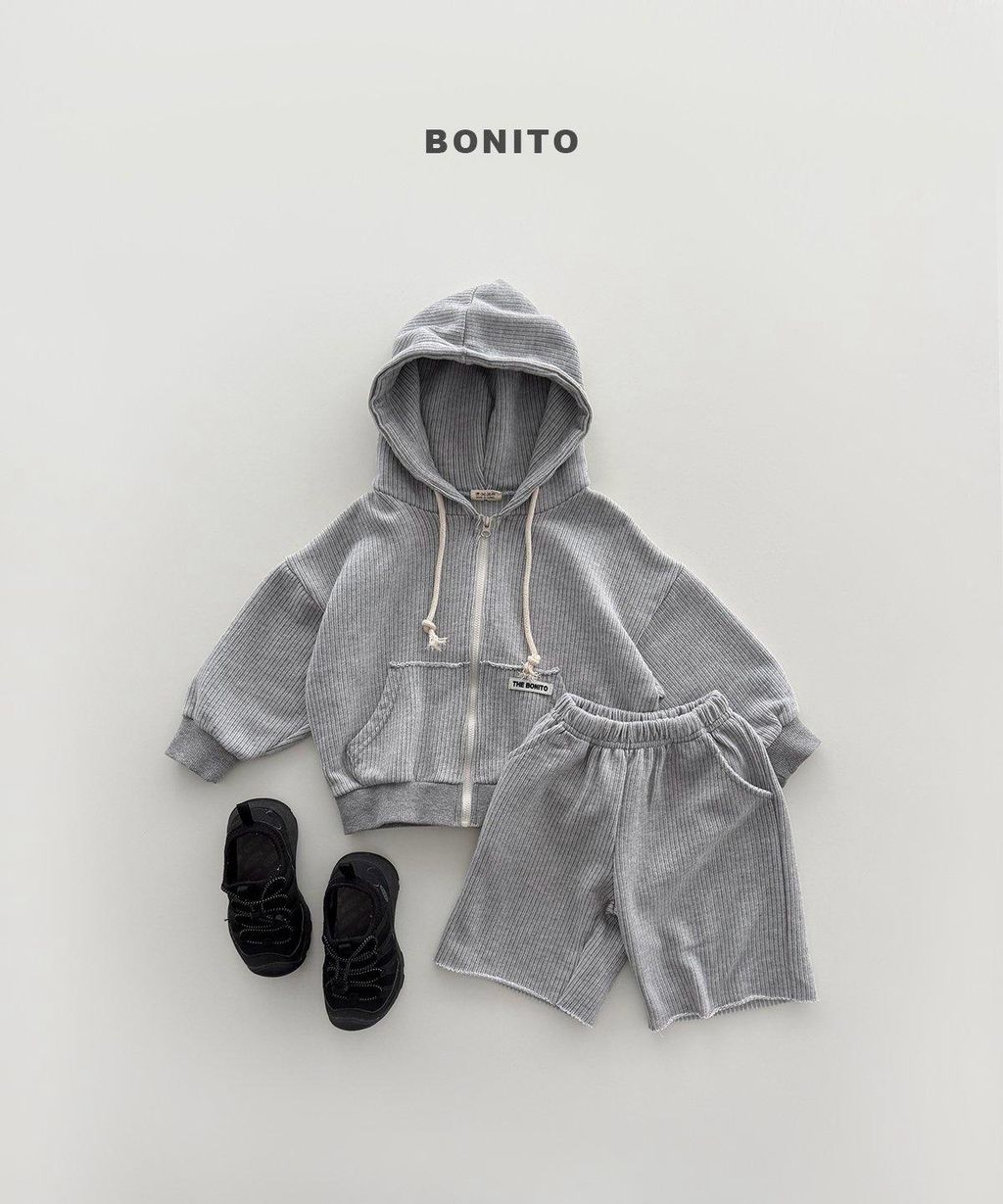 LINE_ALBUM_bonito 26秋✅_260806_86