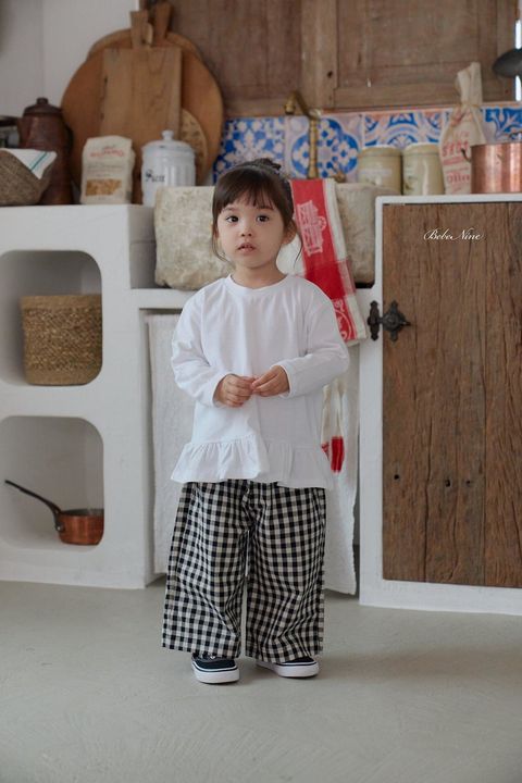 LINE_ALBUM_bebenine 26秋_260825_147