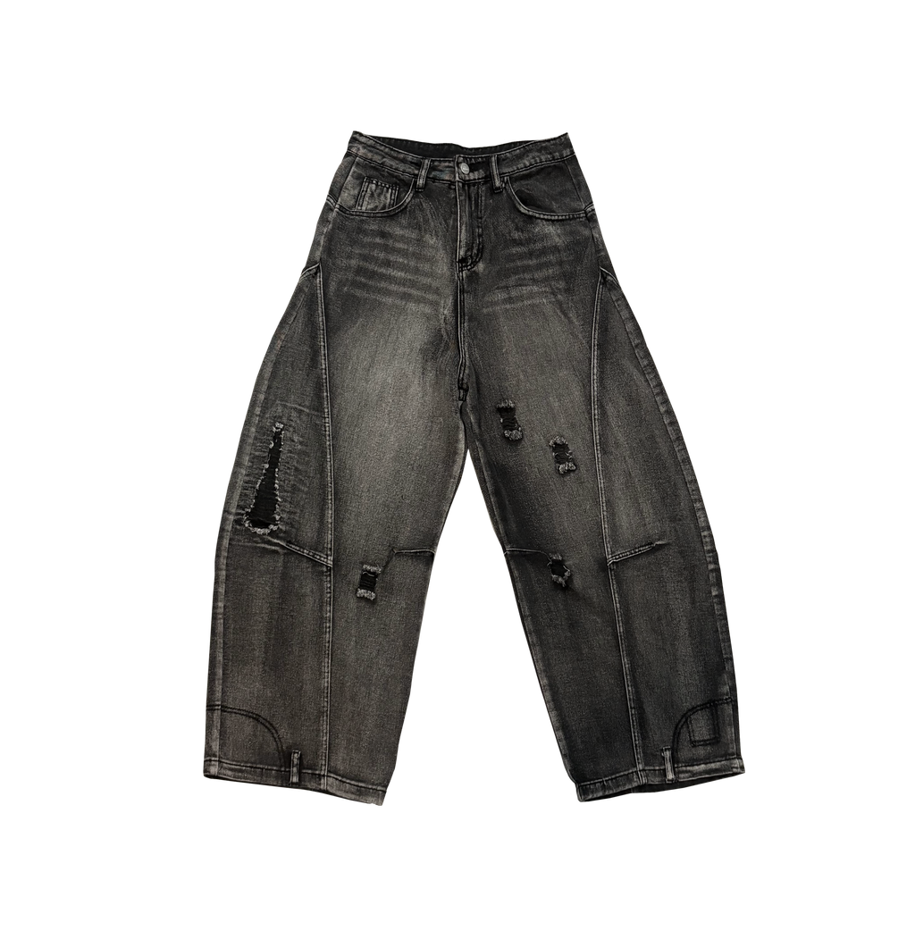 Oversized Ripped Curved Jeans