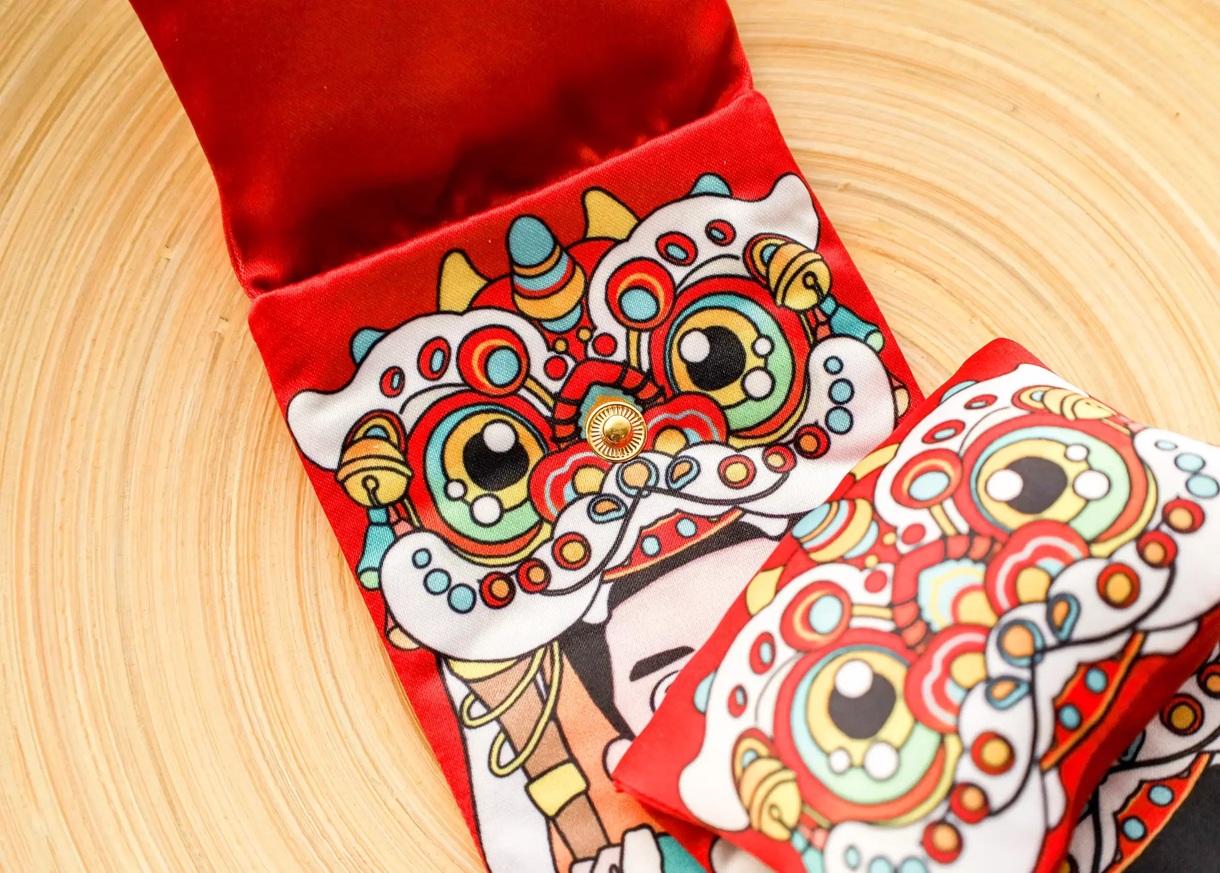 JOHO HOTEL管家娃娃紅包袋  red envelope  Chinese New Year