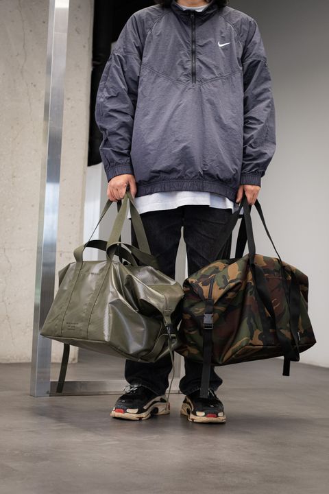 C3963B27-6C7E-4A12-A1DE-3305DBEA18FB