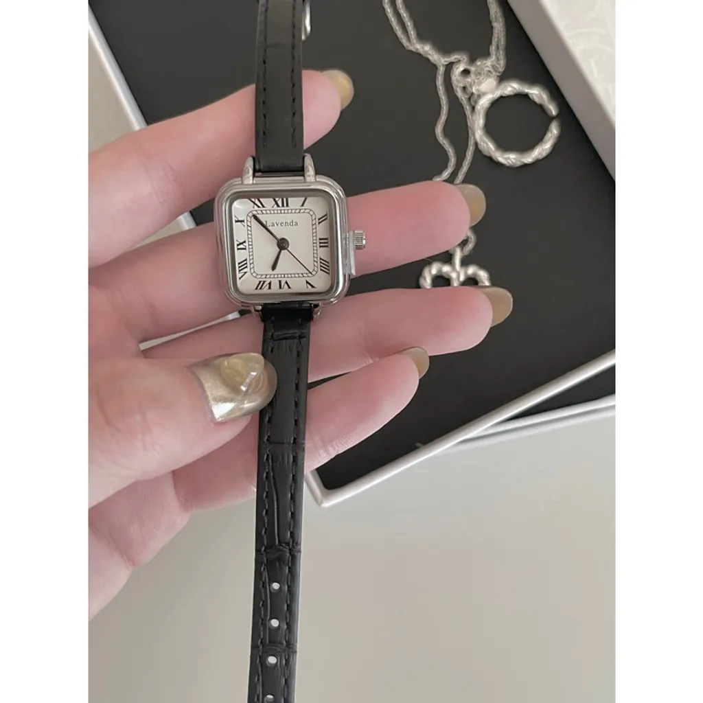 tw-11134207-23020-44jwa07p39mvde