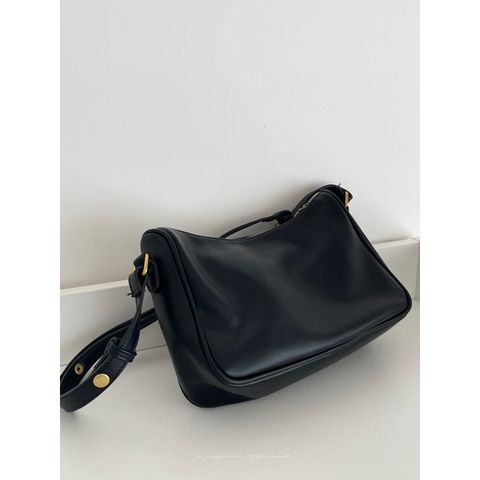 4ec5d41796b98d418fd1cf93262444ff