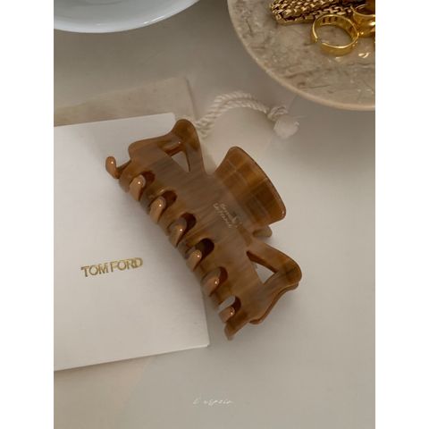 tw-11134207-7qul8-lhusb87q43wu9a