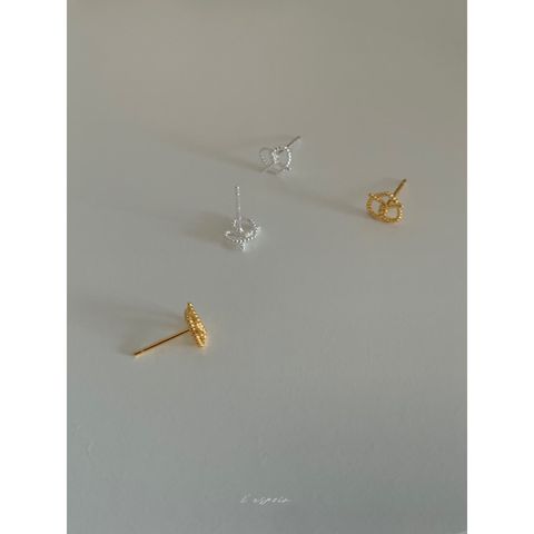 tw-11134207-7qukx-lhux5zup2aa8d2