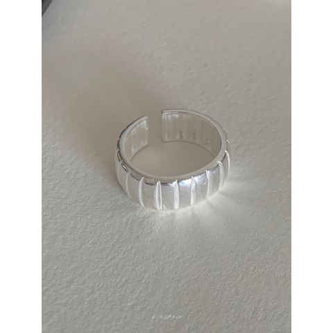 tw-11134207-7qul5-lhuvr6rxnnbi7b