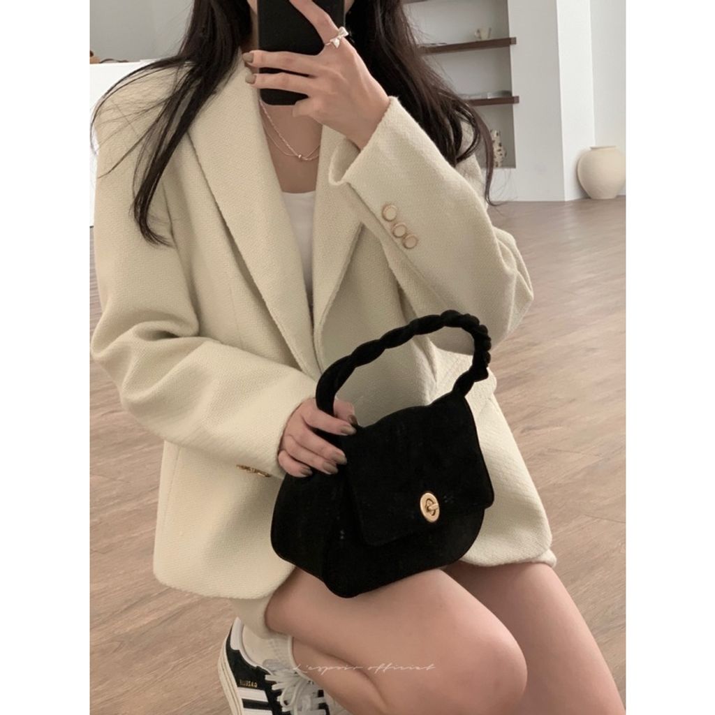 tw-11134207-23020-kqh7ku7y4mnv99