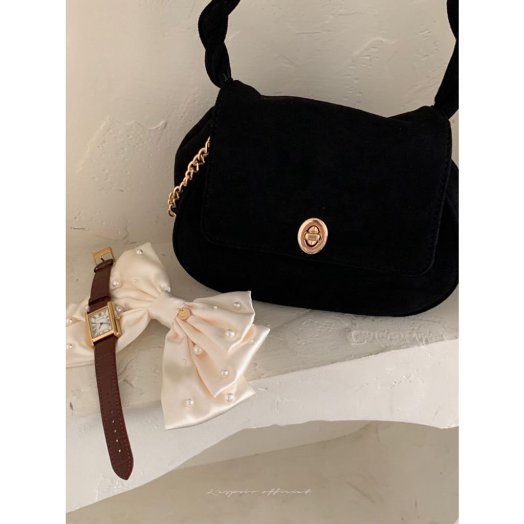 tw-11134207-23020-egn39v7y4mnv4b