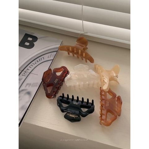 sg-11134201-22120-ioig941qgykva0