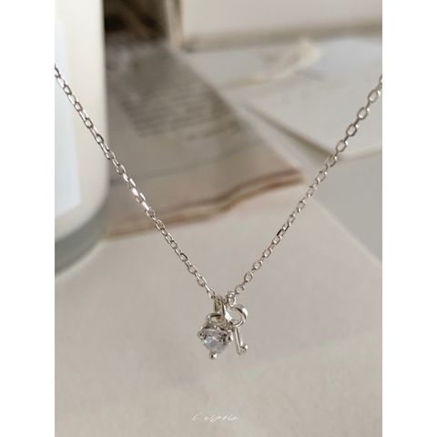 tw-11134207-7r991-ltz74pmi727tfc