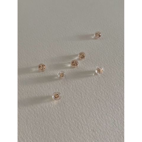 tw-11134207-7r98z-lwfc9napsd9i9e