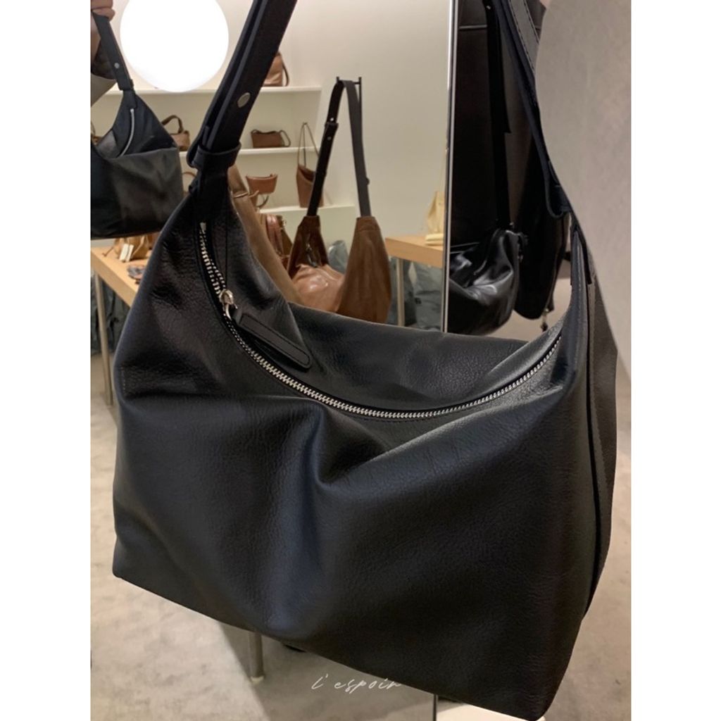 tw-11134207-7r98r-llv8rcvtn1y119