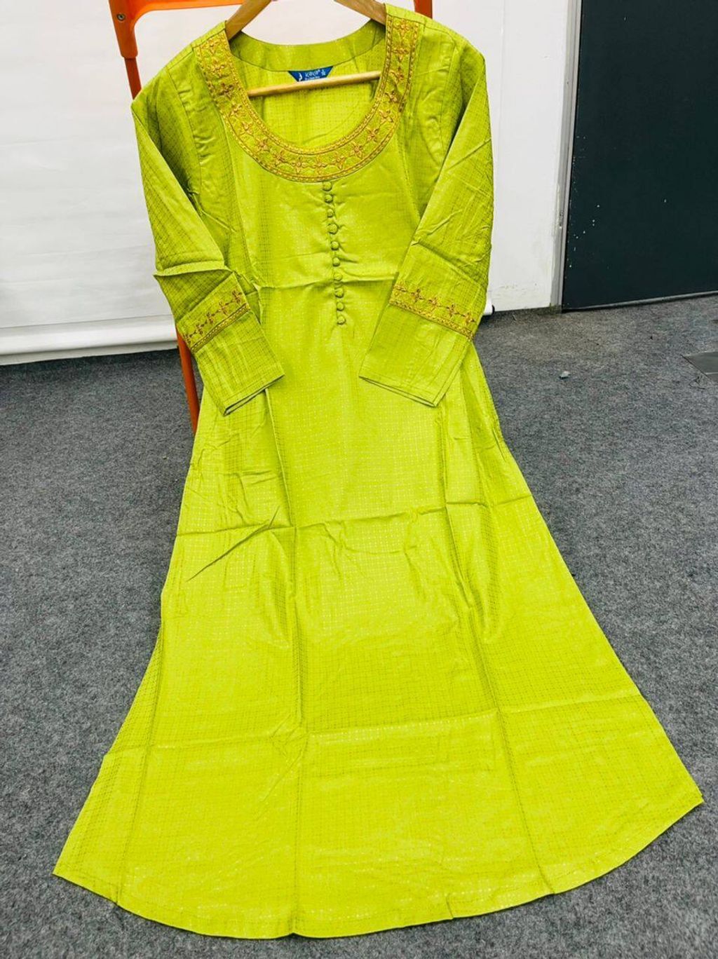 f0baee32a5843339c6d482cf9f6bddb0