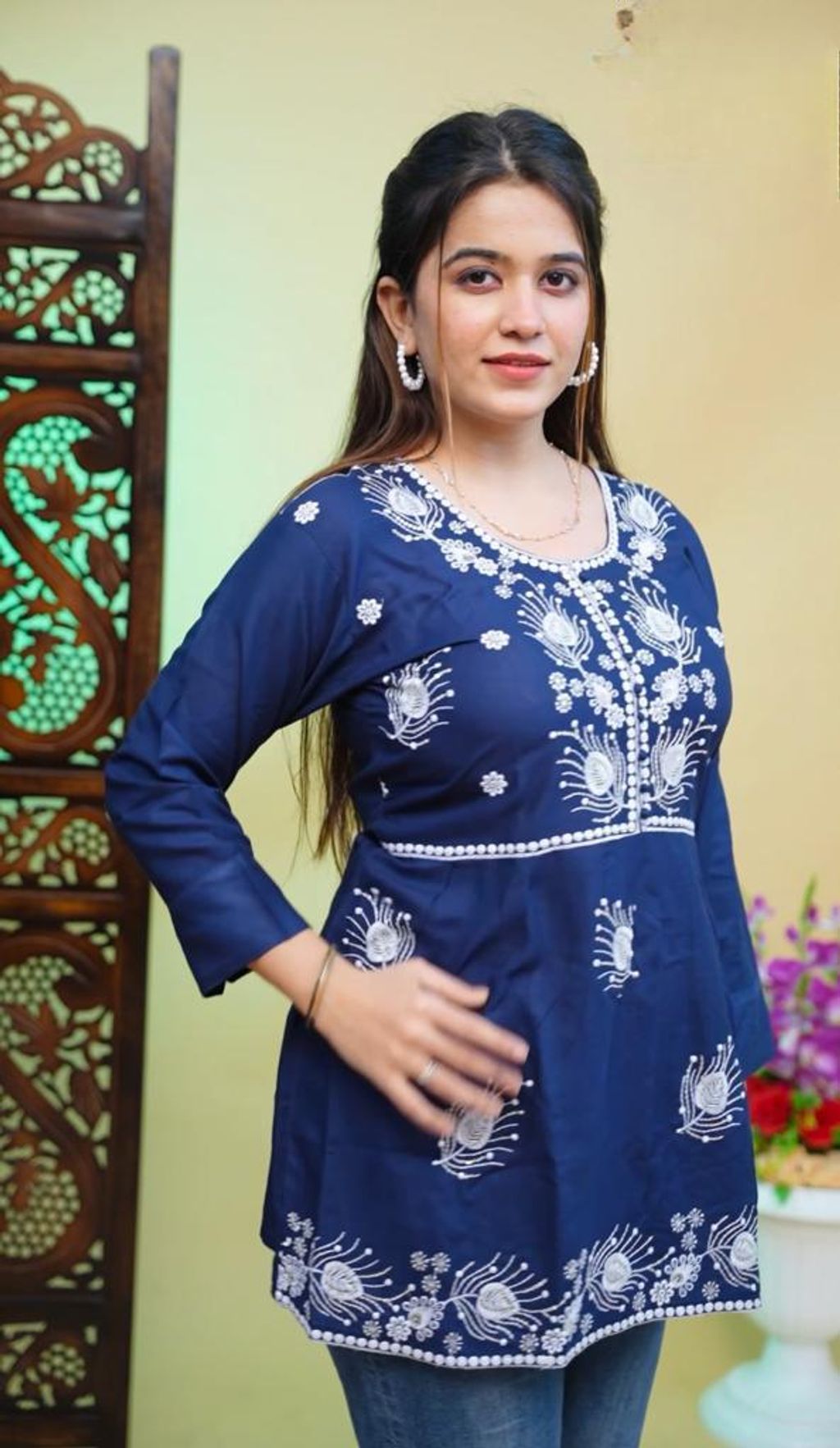 WhatsApp Image 2024-01-24 at 20.36.01_08fb310b (1)