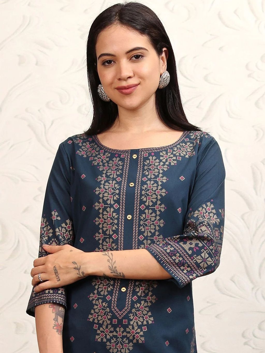 acb84692-5004-4611-9e24-d7117ebc58b51721808993100-Vishudh-Women-Navy-Blue-Printed-A-Line-Kurta-679172180899293-5_1280x