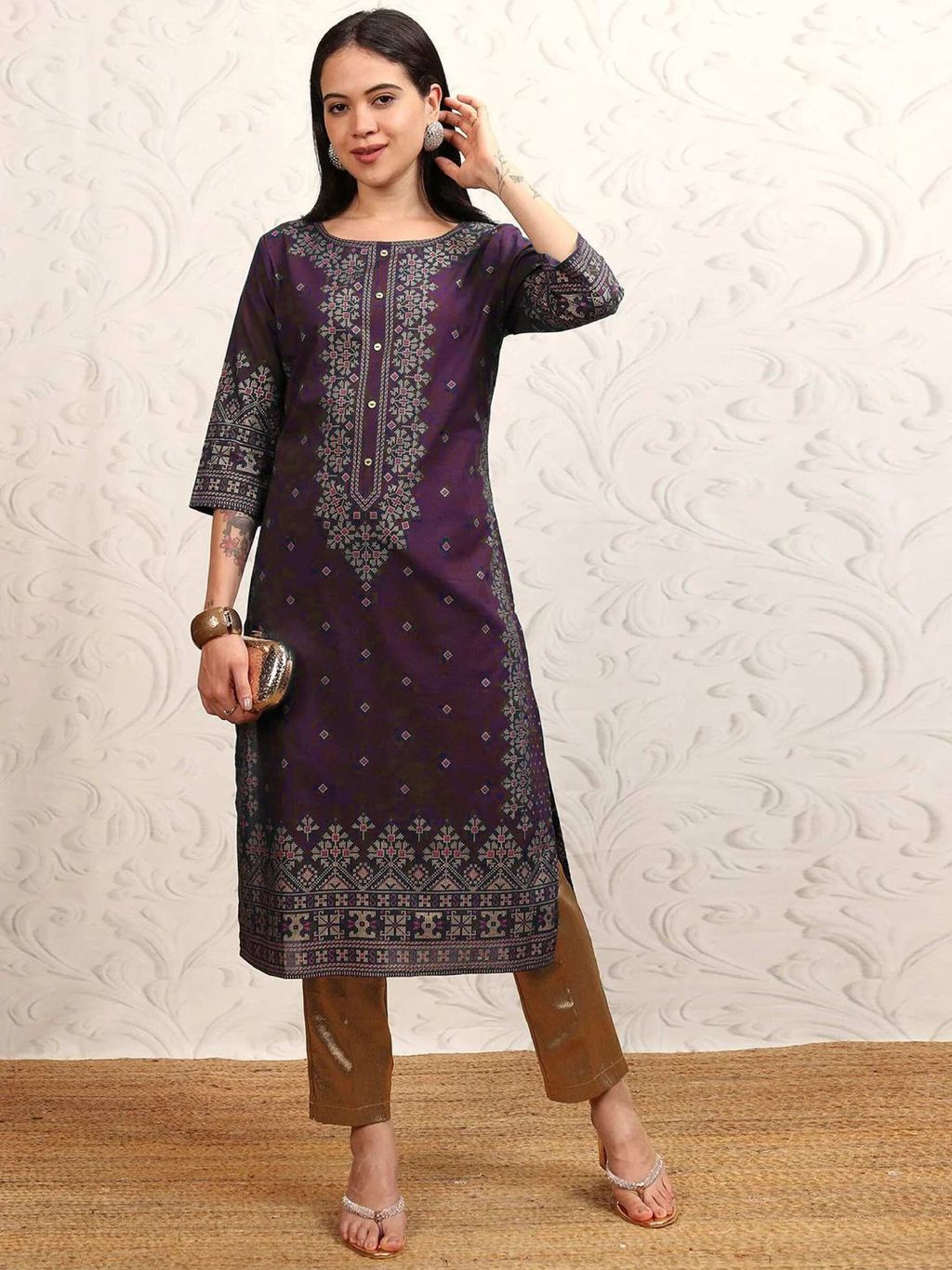 2511f059-3251-4efe-97f9-49f5f96744291721808993068-Vishudh-Women-Navy-Blue-Printed-A-Line-Kurta-679172180899293-6_1280x54