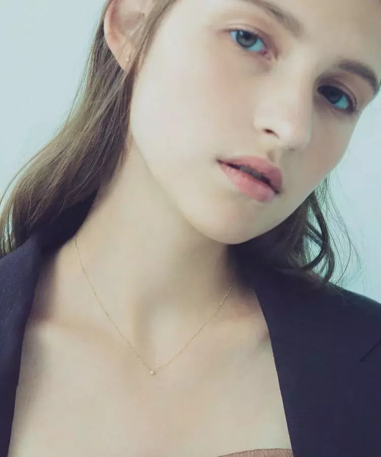 800x (4)