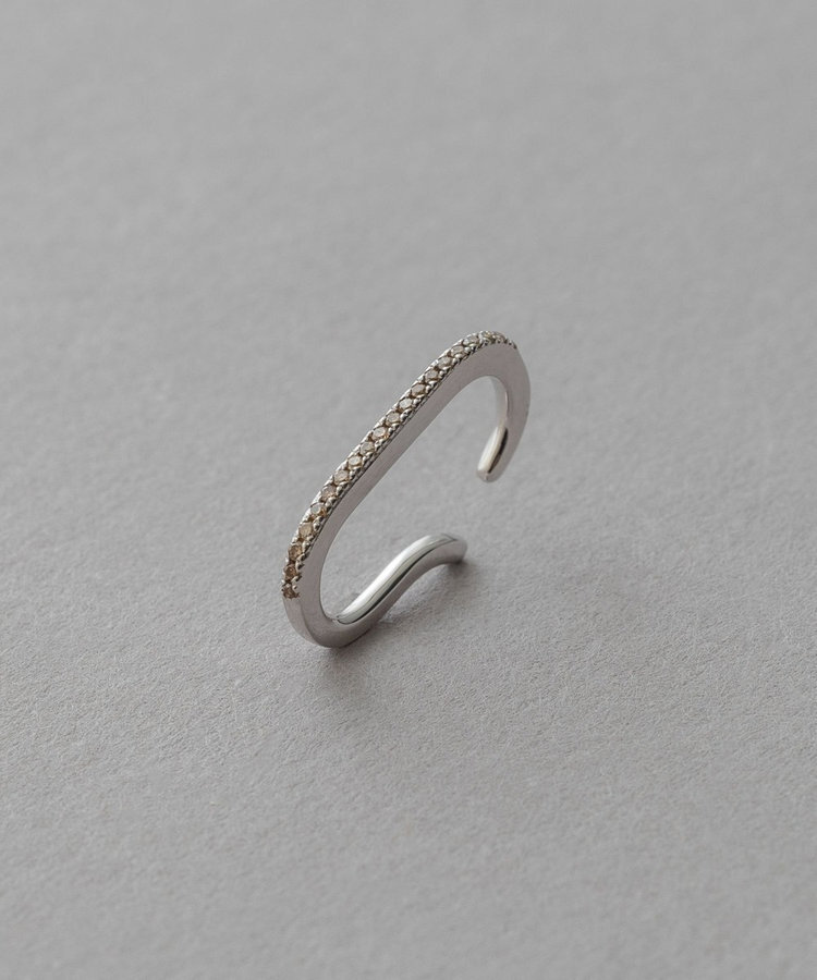 trim_fce_item64dde31172f47