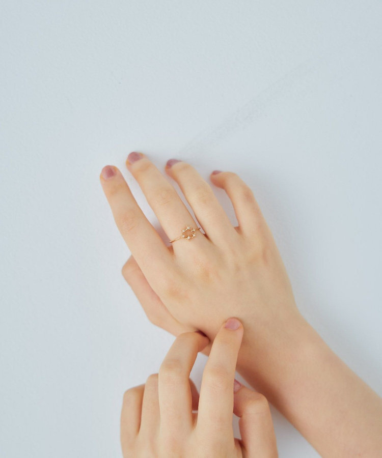 trim_fce_item68fb383272240