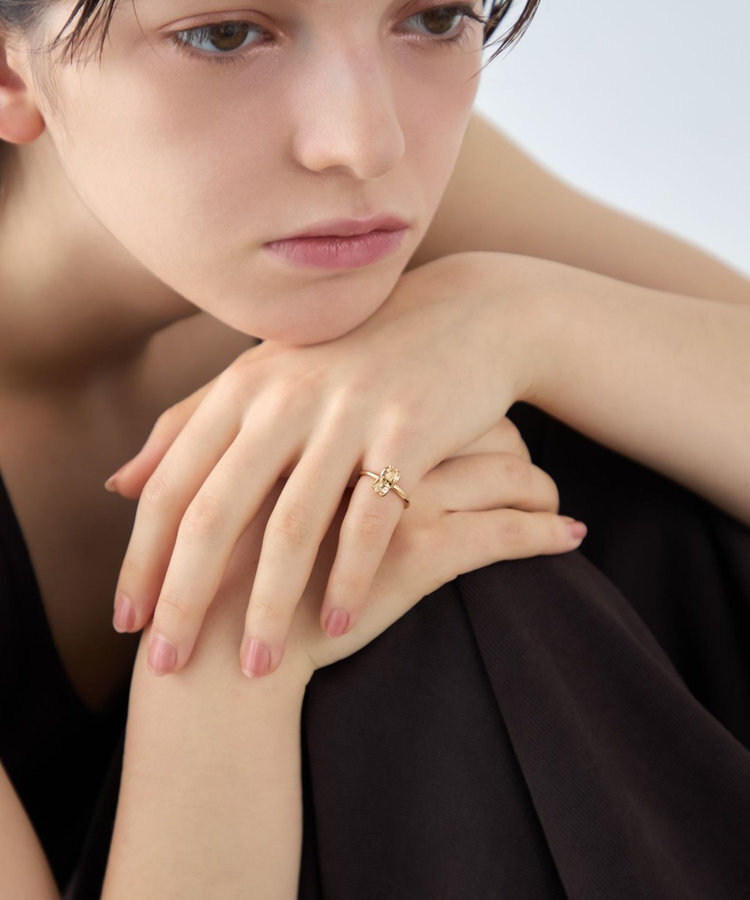 trim_fce_item6934e77ceeea4