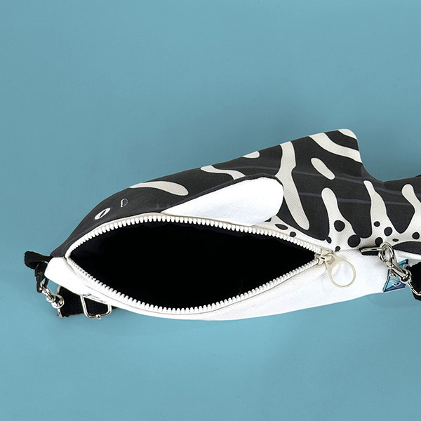 Zebra Shark Jr.造型肩背包