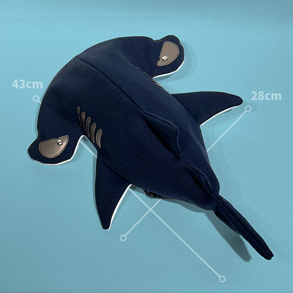 雙髻鯊造型肩背包