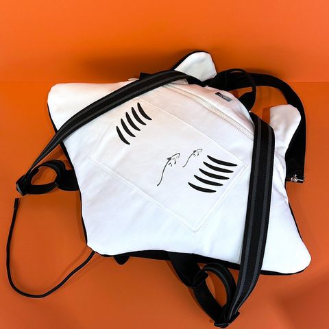 鬼蝠魟造型肩背包