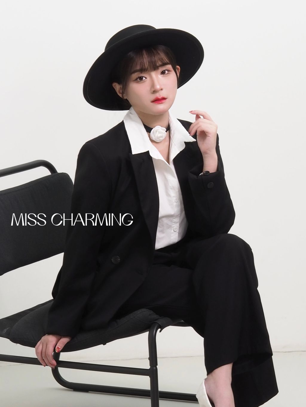 D56E7372-AB60-4297-9AB1-7BC82814CB3D