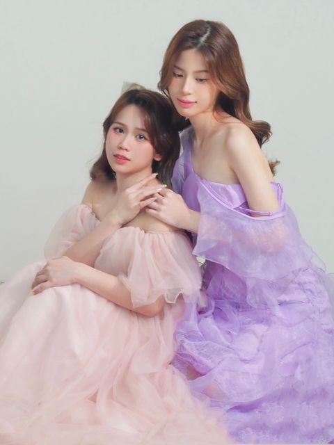 D5893ABA-97E4-4B62-B4C4-5821C7F2BCBA