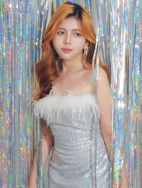 23315B1E-8755-4FF3-B5BD-E58196A22BBE